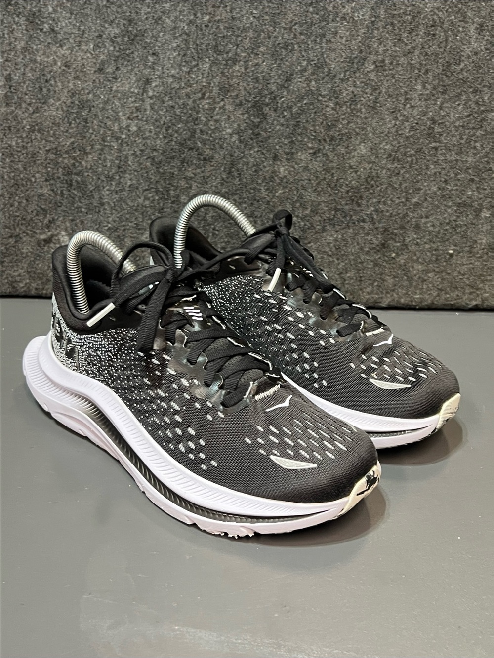 Hoka Kawana Womens Running Shoe - Size 7.5